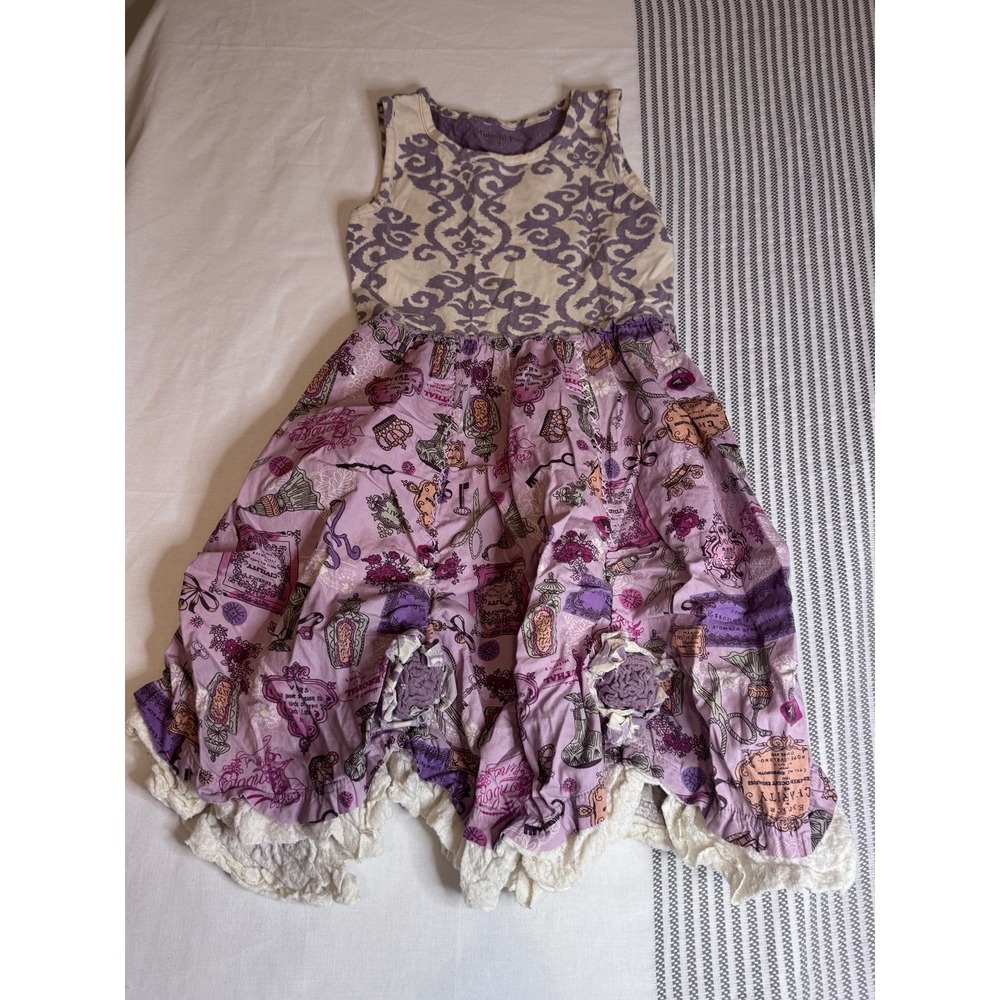 Mud Pie Dress size 7, has a hole needs to be sewn